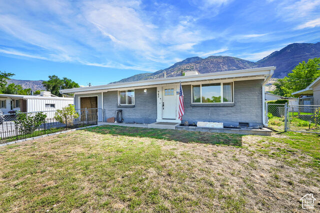 Property Photo: 942 N Monroe Ave UT 84404