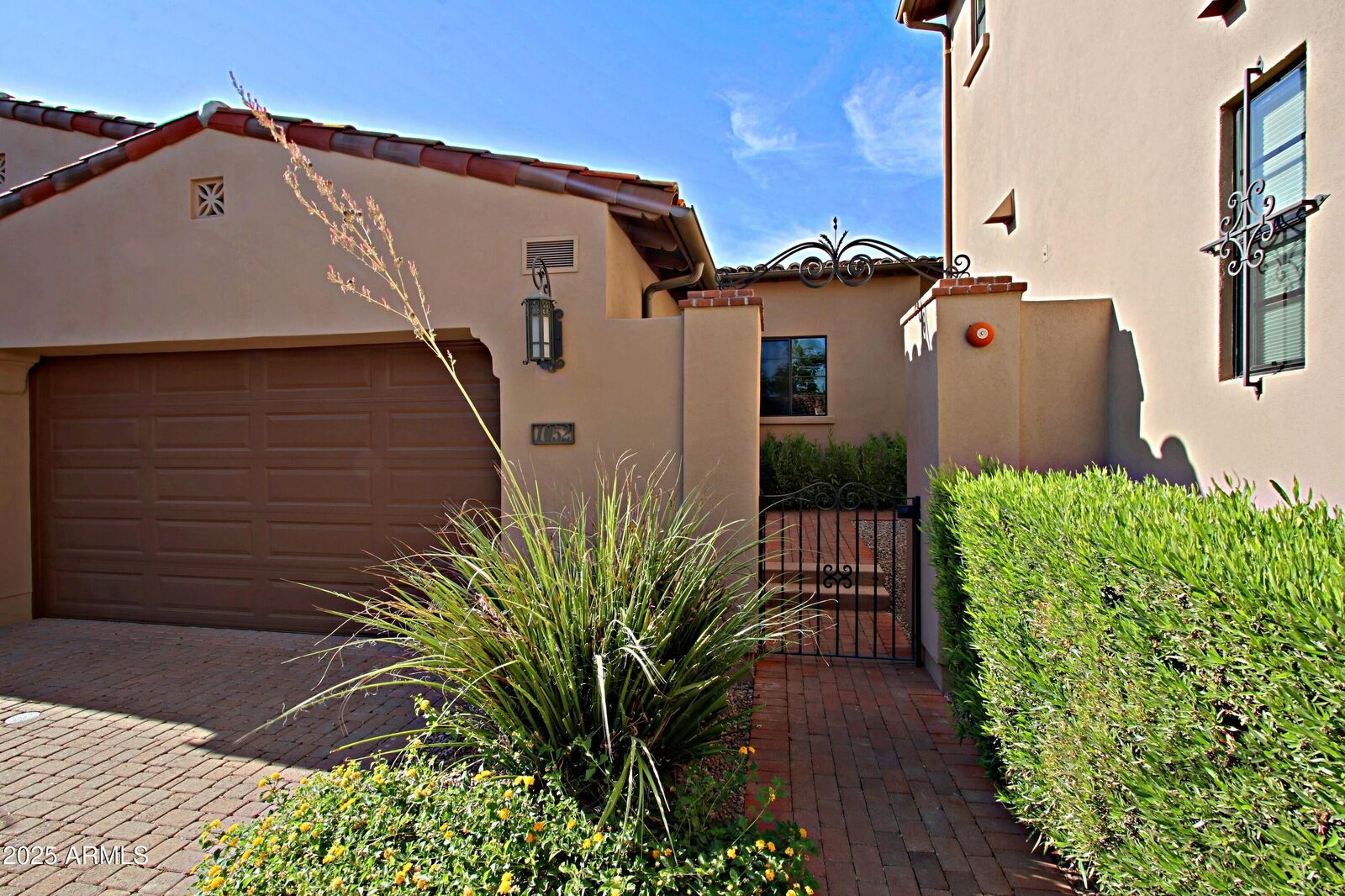 Property Photo: 18650 N Thompson Peak Parkway 1052 AZ 85255