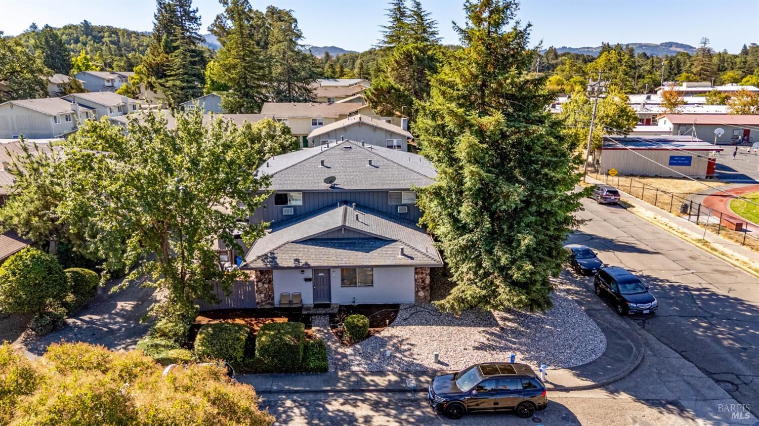 Property Photo: 5020 Roma Street CA 95409