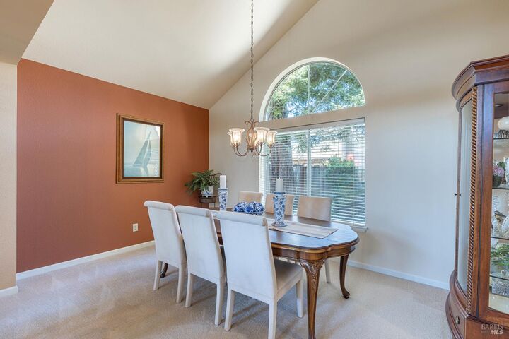 Property Photo: 66 Noonan Ranch Circle CA 95403