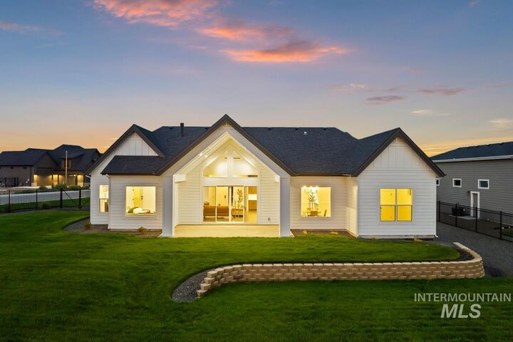 9697 S Coopers Hawk Way  Nampa ID 83686 photo