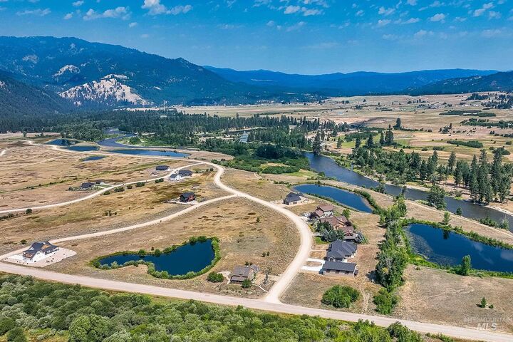 Property Photo: Blk 5 Lot 20 Alder Creek Dr ID 83622