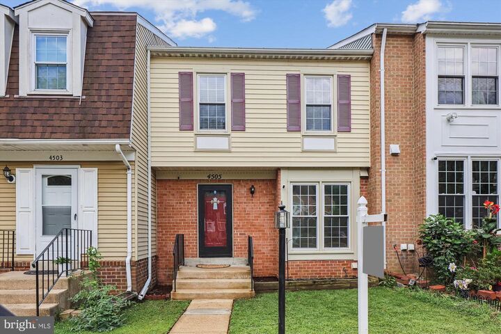4505 Canary Court  Woodbridge VA 22193 photo