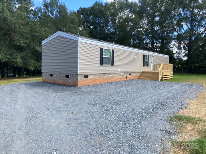 Property Photo:  729 Race Path Church Road  NC 28040 