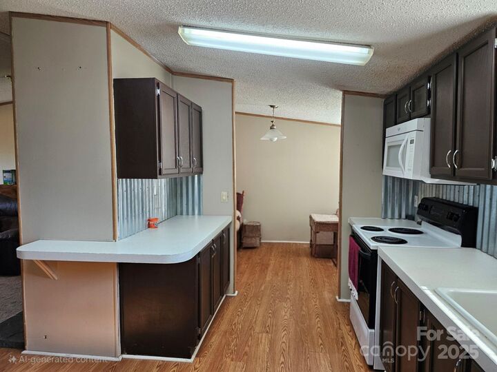 Property Photo: 434 Howard Lingerfelt Road NC 28168