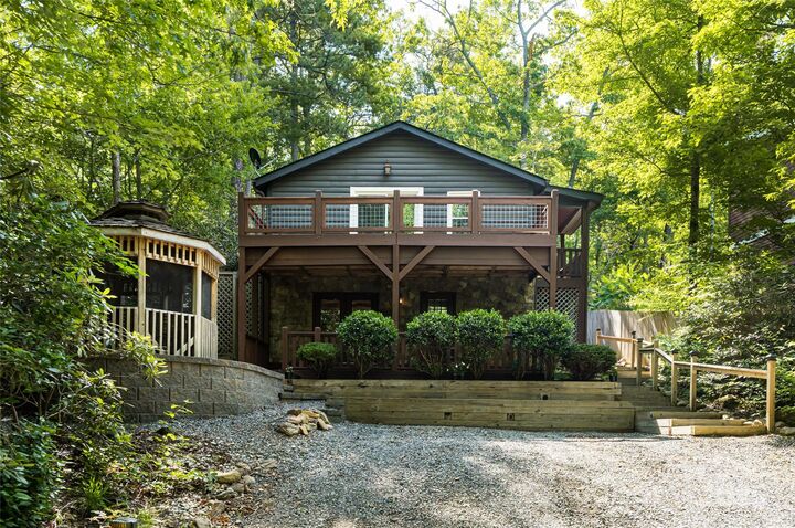 Property Photo: 153 Buckner Road NC 28711