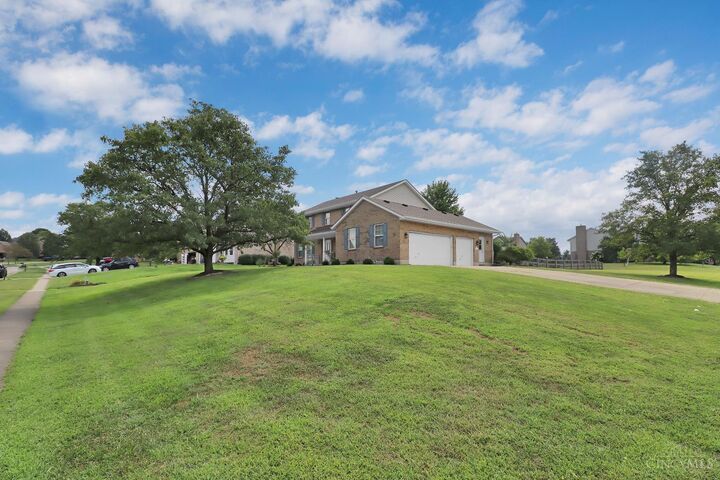 Property Photo: 6406 Whippoorwill Drive OH 45011