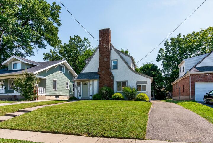 6210 Kennedy Ave  Cincinnati OH 45213 photo