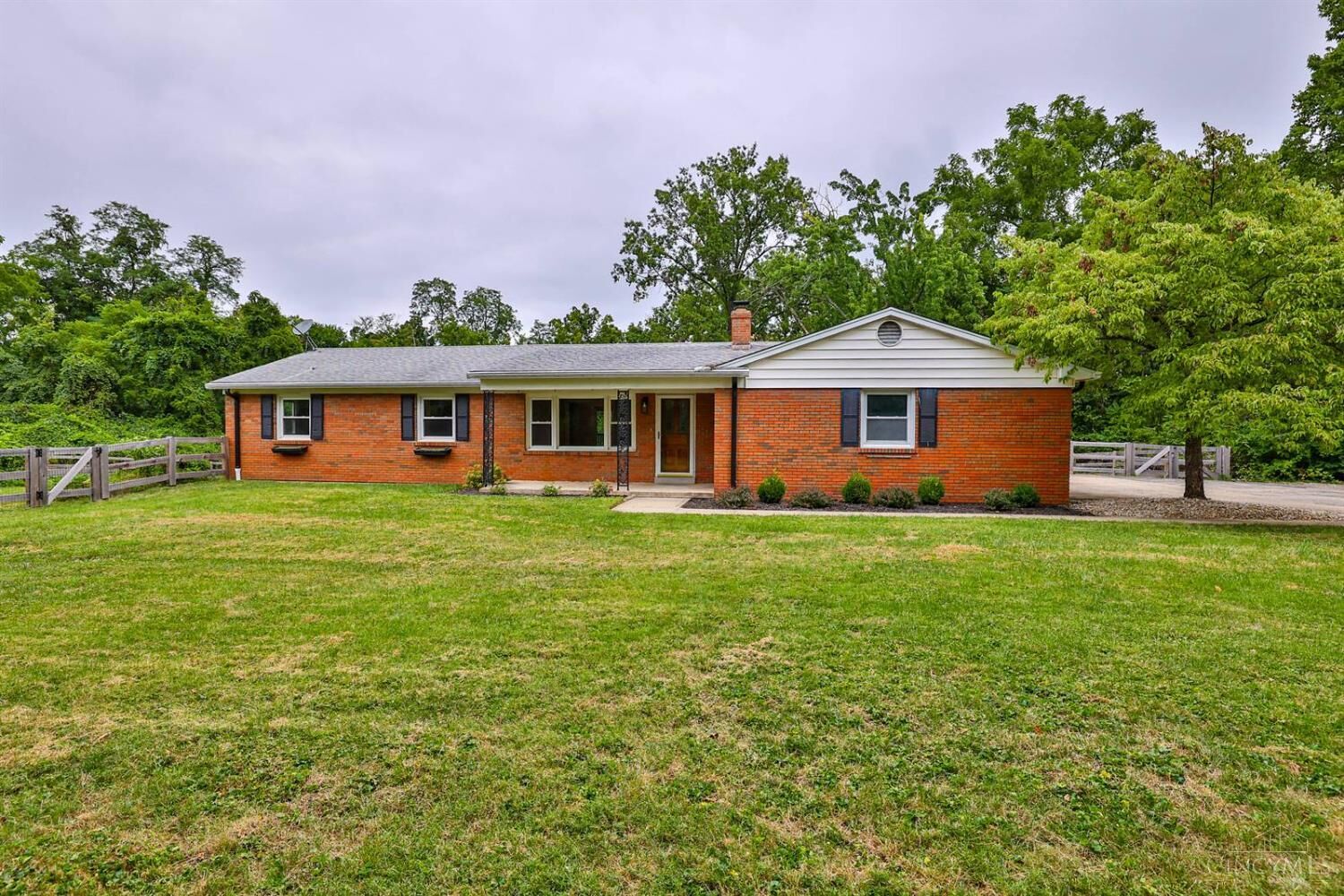 Property Photo: 1010 Newberry Avenue OH 45150