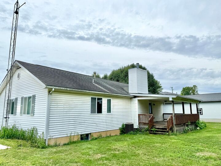 Property Photo: 147 Union Street OH 43315