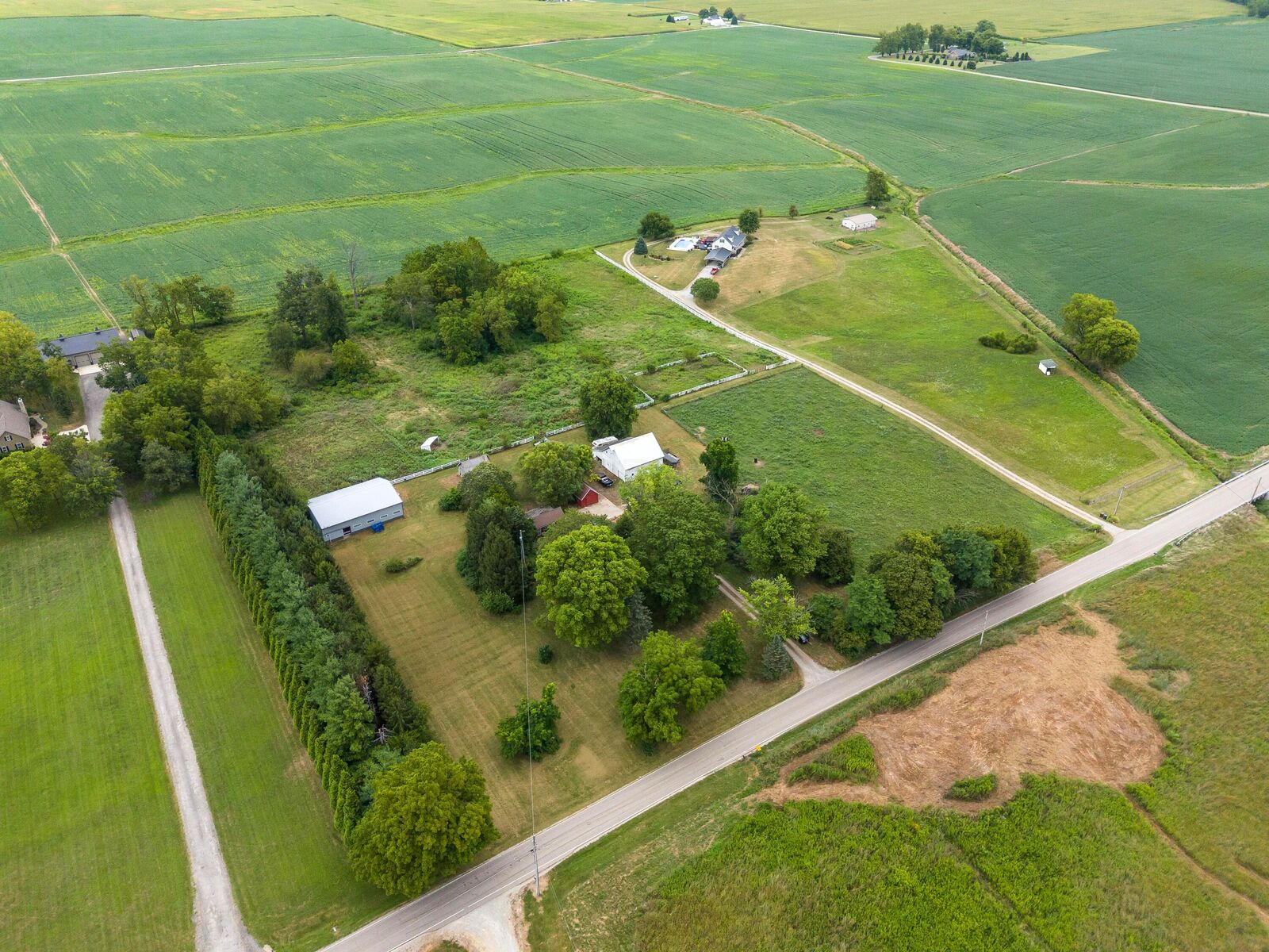 Property Photo: 481 Flakes Frd SE Road OH 43160
