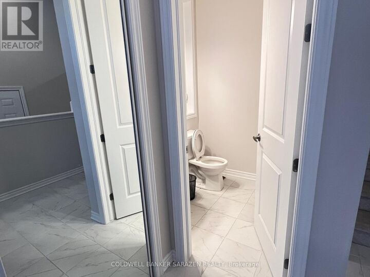 Property Photo: 1013 Carden Lane ON K1W 1E6