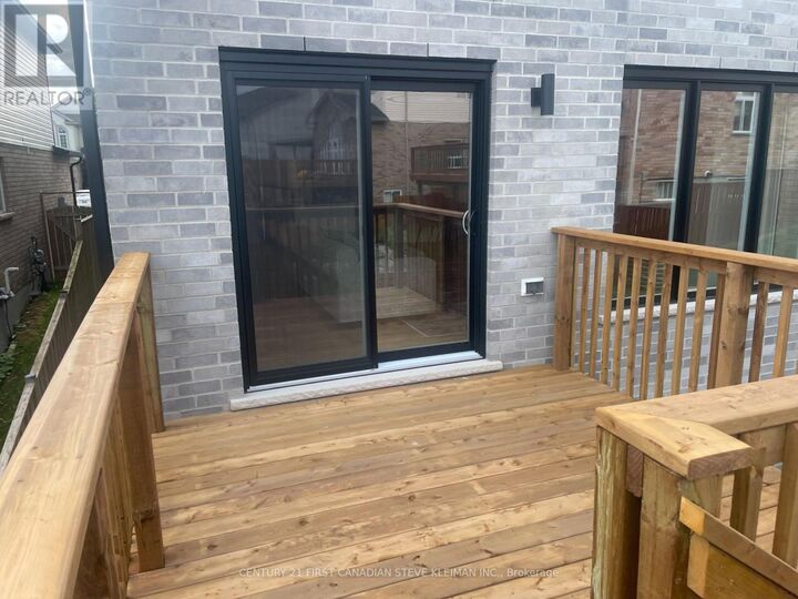 Photo de la propriété: 1238 Whetherfield Street ON N6H 5X1