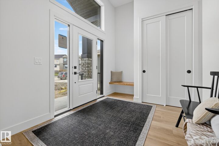 Property Photo: 3 Sydwyck Circle AB T7X 0A0