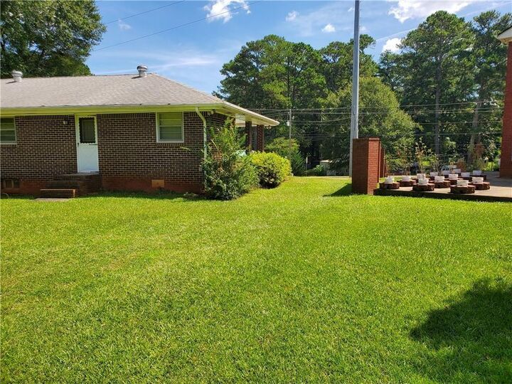 Property Photo: 1666 Montreal Road GA 30084