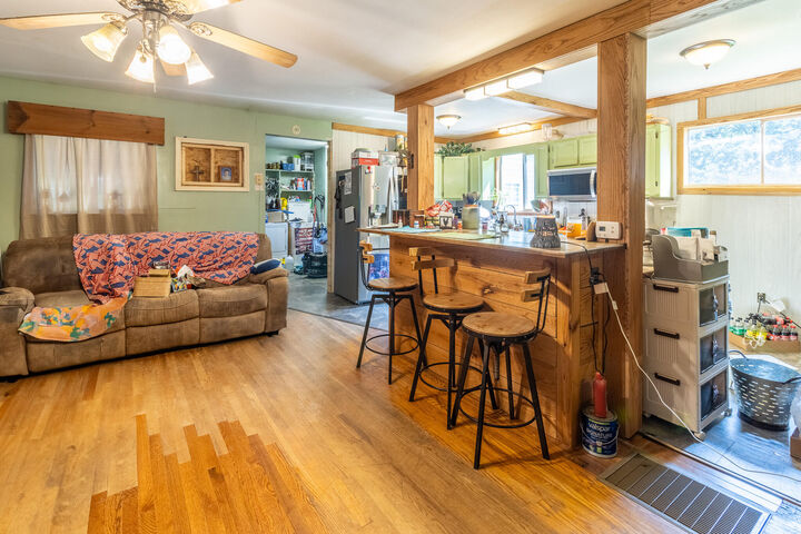 Property Photo: 392 School Street GA 30738