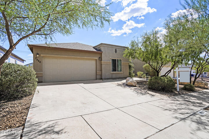 7520 Eagle Vista Drive  El Paso TX 79911 photo
