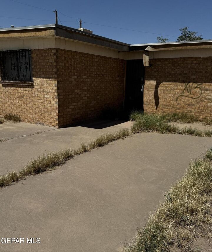 Property Photo:  274 Liberty Street  TX 79907 