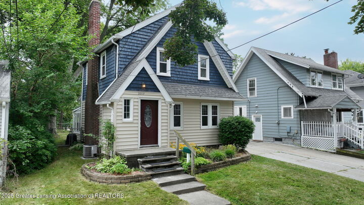 Property Photo: 2017 Teel Avenue MI 48910