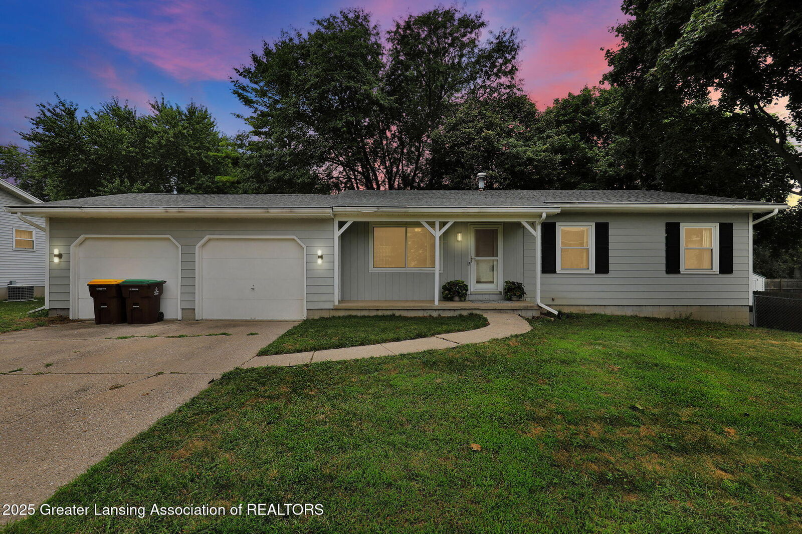 Property Photo:  918 Harvest Lane  MI 48917 