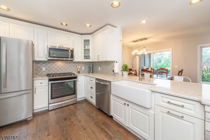 Property Photo: 61 Bourne Ci NJ 07419