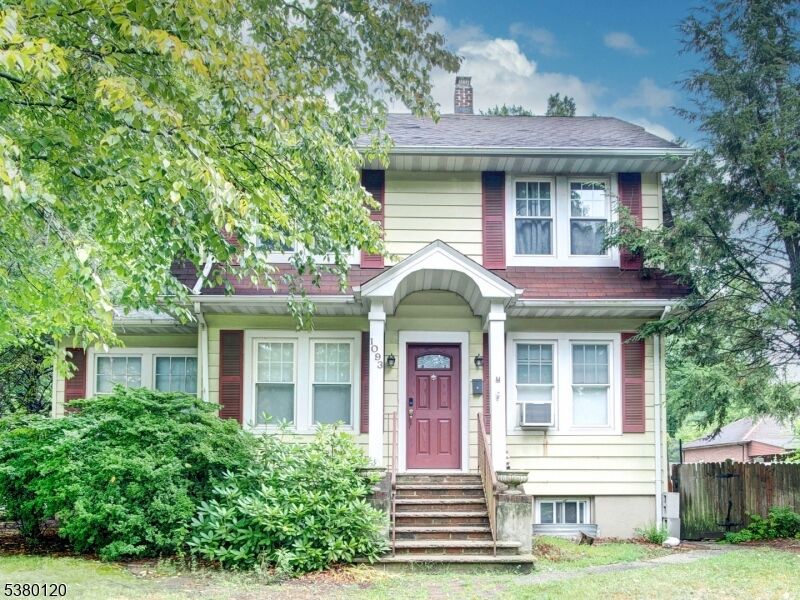 Property Photo: 1093 Lynwood Ave NJ 07646