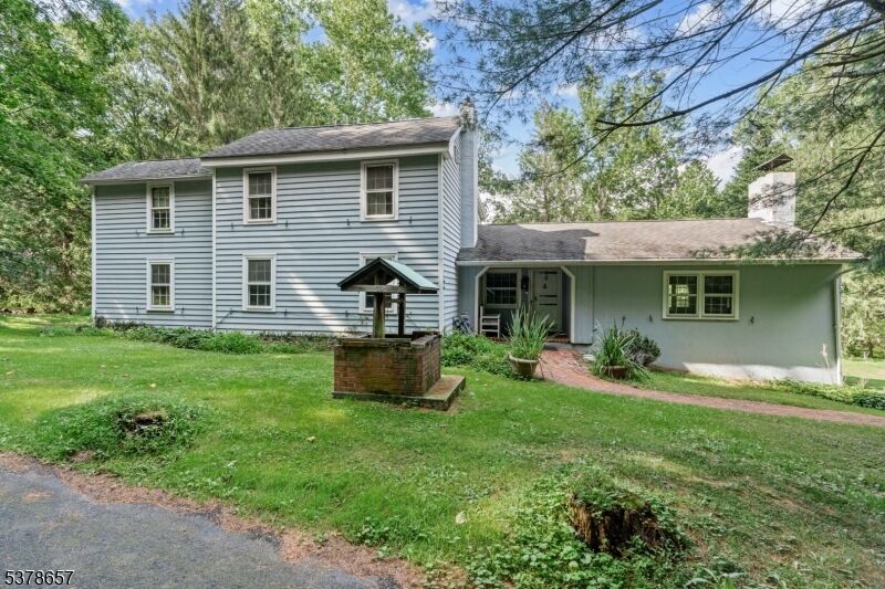 Property Photo: 6 Roaring Rock Rd NJ 07882