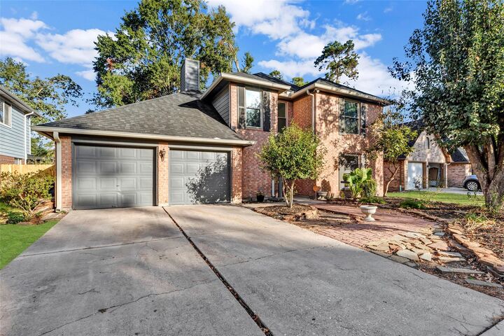 Property Photo: 2307 Rolling Glen Drive TX 77373