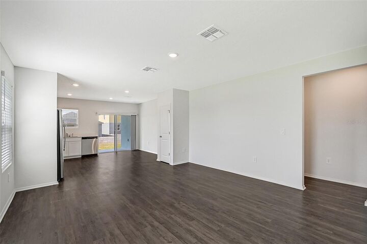 Property Photo: 13031 Bayberry Way FL 34219