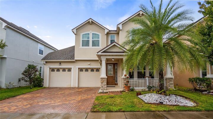 Property Photo: 5059 Southlawn Avenue FL 32811