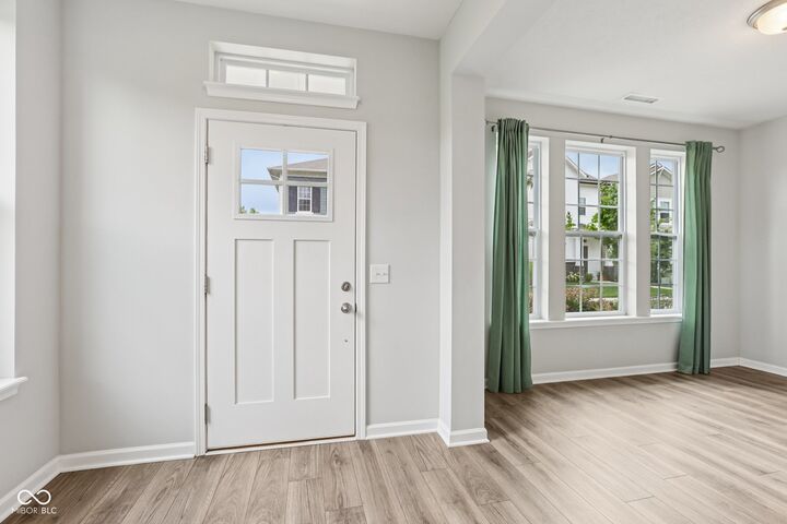 Property Photo: 17387 Dovehouse Lane IN 46074
