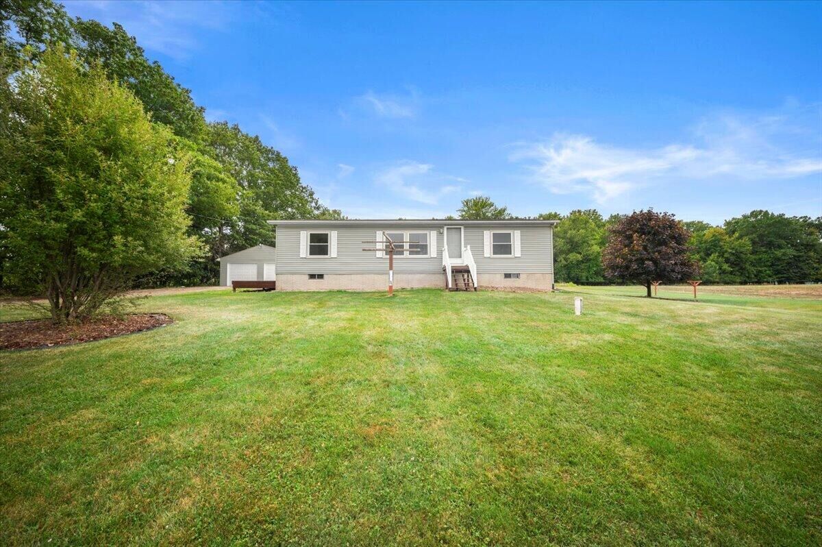 Property Photo: 8555 W Pratt Road MI 48879