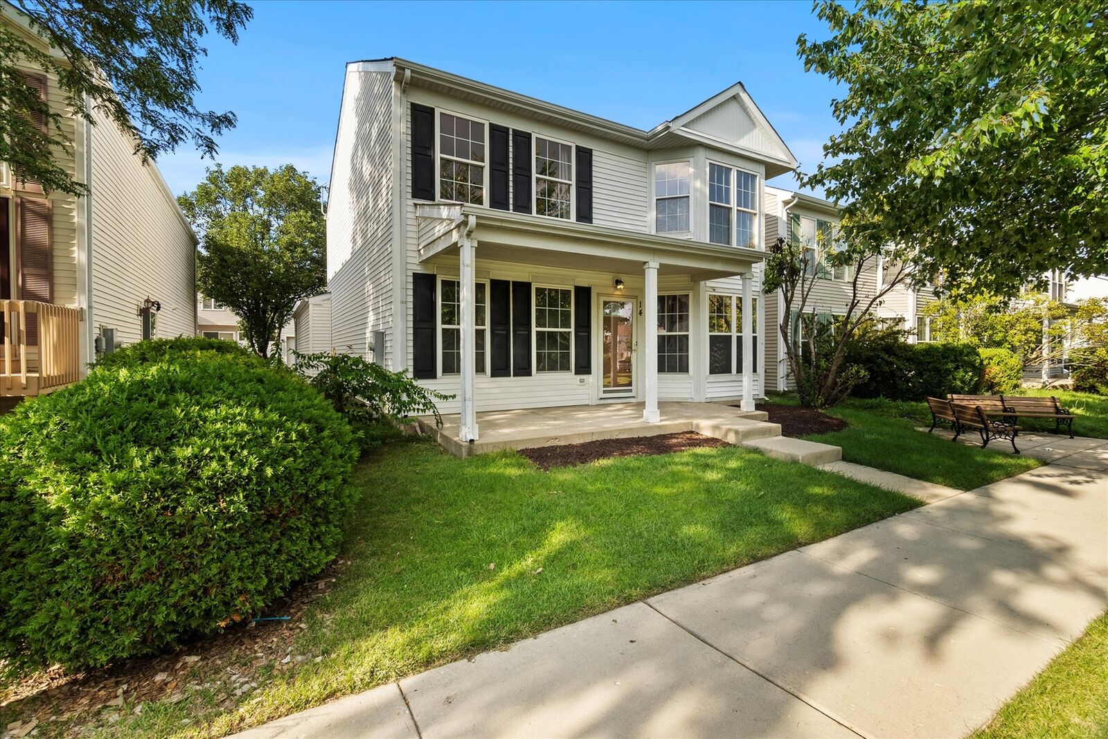 Property Photo: 14 Harmony Lane IL 60446