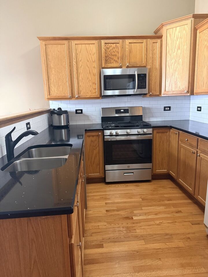 Property Photo: 9411 Albany Court IL 60467