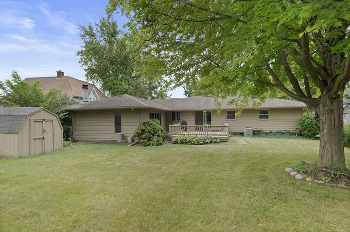 Property Photo:  227 Kimball Avenue  IL 60084 