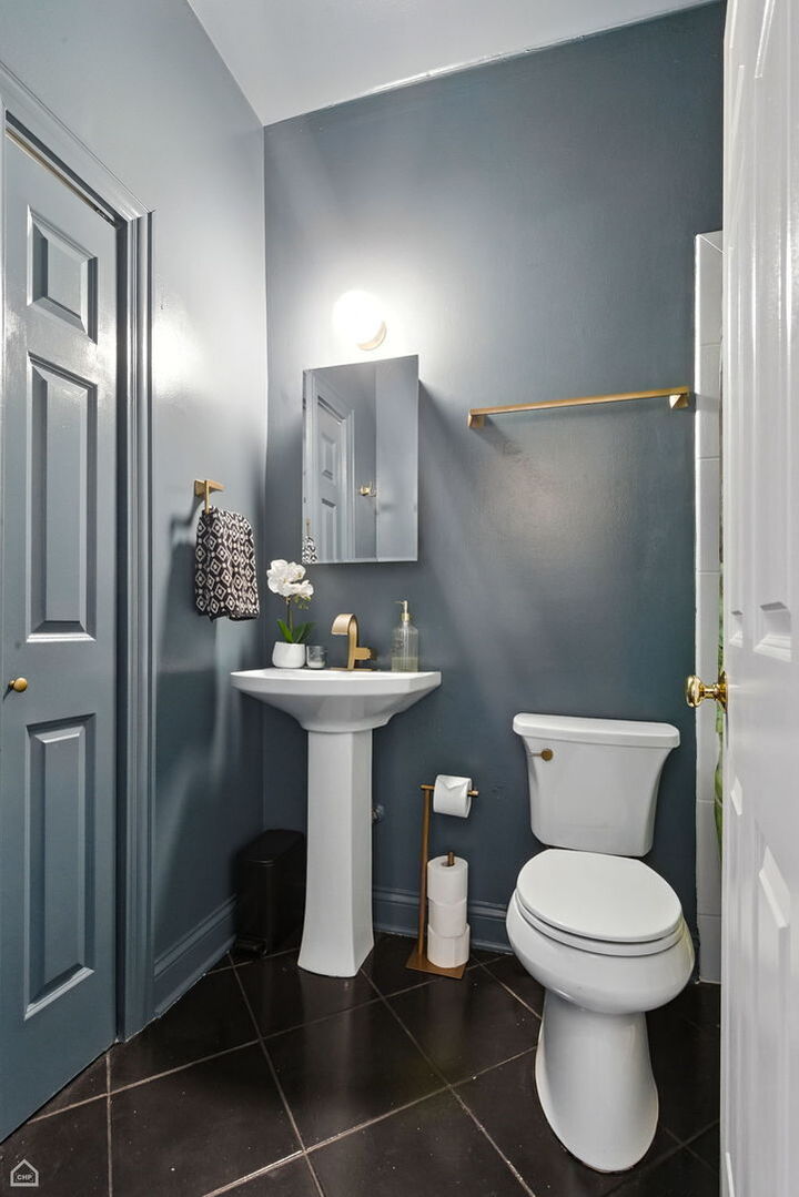 Property Photo: 4606 N Malden Street 3S IL 60640