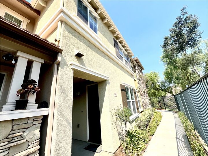 30505 Canyon Hills Road 2305  Lake Elsinore CA 92532 photo
