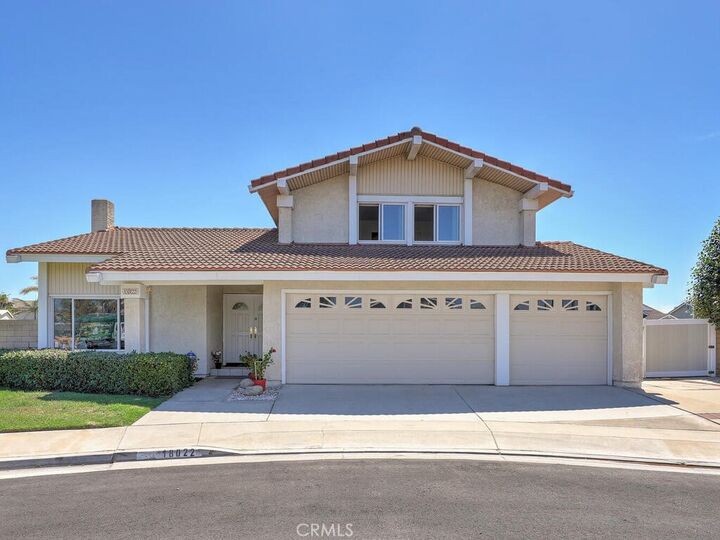 Property Photo: 18022 Dellglen Circle CA 92647
