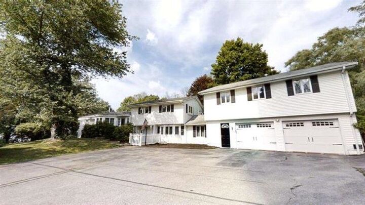 7 Wellesley Drive  Pelham NH 03076 photo