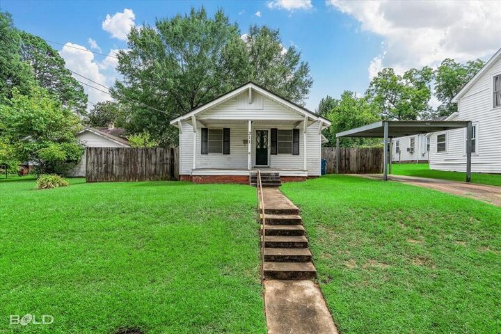 Property Photo: 311 Bridges Homer Street LA 71040
