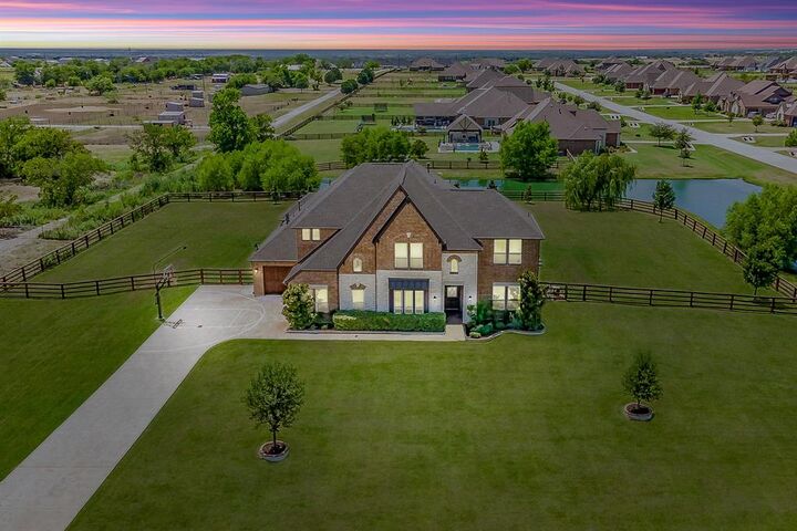 2715 Prairie Mound Court  Northlake TX 76226 photo