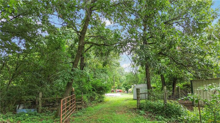 2799 N Double Springs Road  Fayetteville AR 72704 photo
