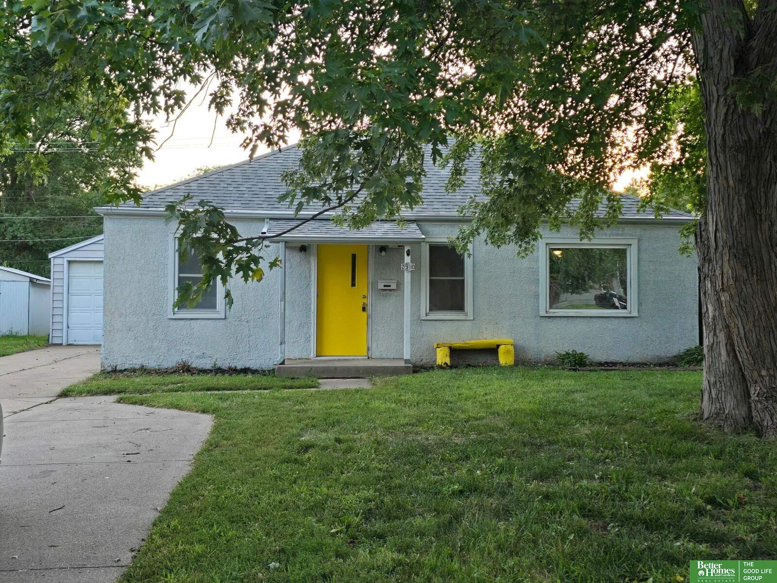 Property Photo: 2510 Hancock Street NE 68005