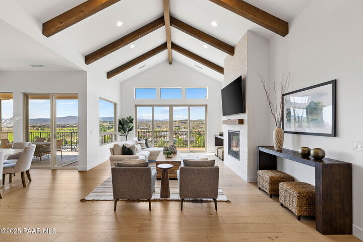 Property Photo: 1109 S Lakeview Drive AZ 86301