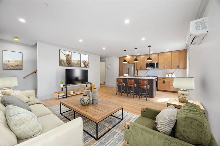9 Swan Street 3  Beverly MA 01915 photo