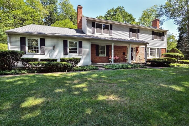 195 Knollwood Dr  Longmeadow MA 01106 photo