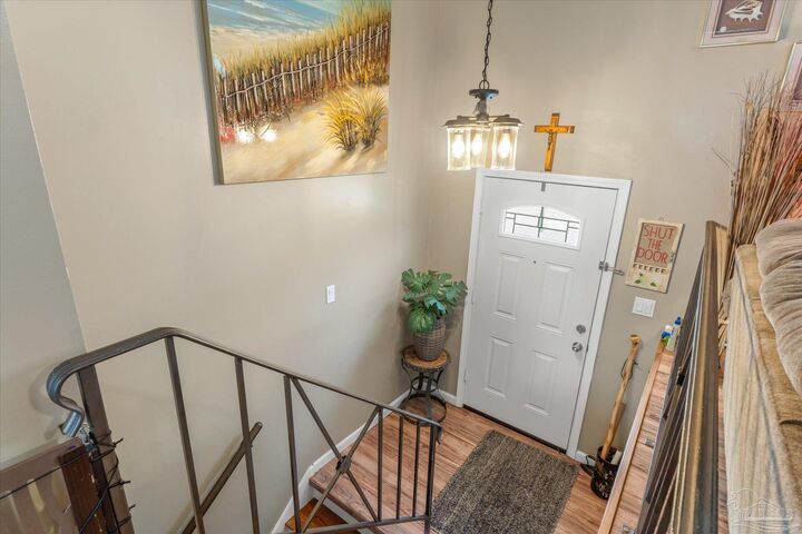 Property Photo:  3310 Bluewater Dr  FL 32503 