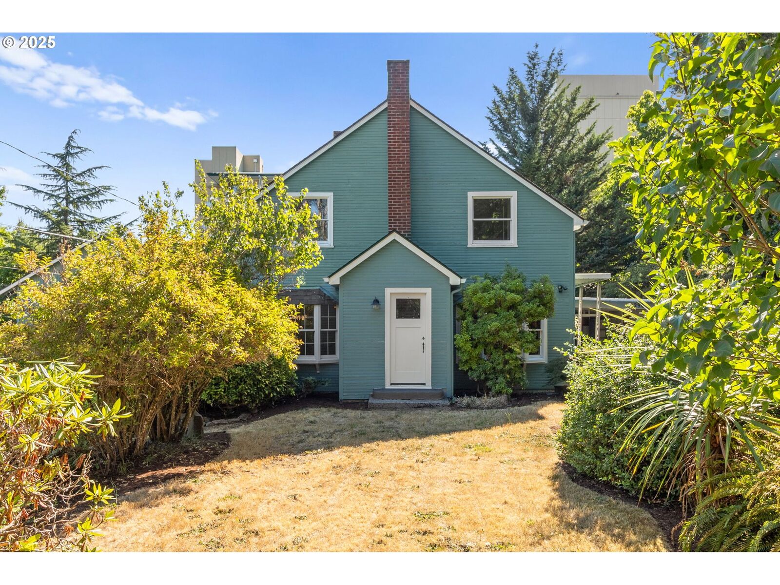 Property Photo: 2965 Olive St OR 97405