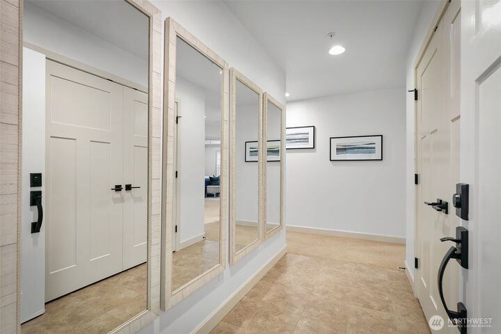 Property Photo: 8905 Occidental Road 102A WA 98903