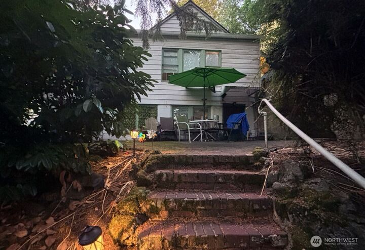 Property Photo: 3915 S Brandon Street WA 98118